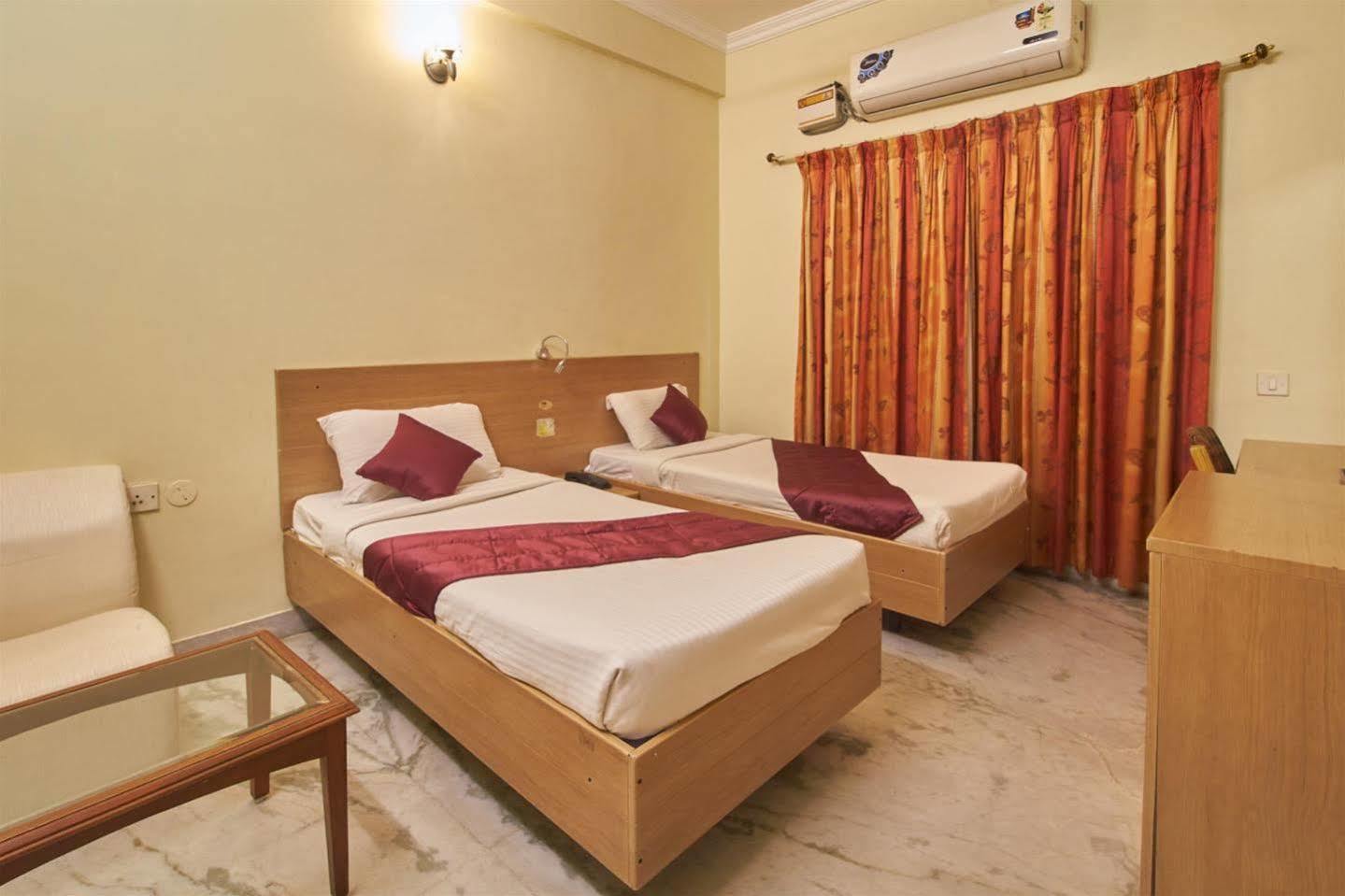 Fabhotel Royal Star Chennai Ngoại thất bức ảnh