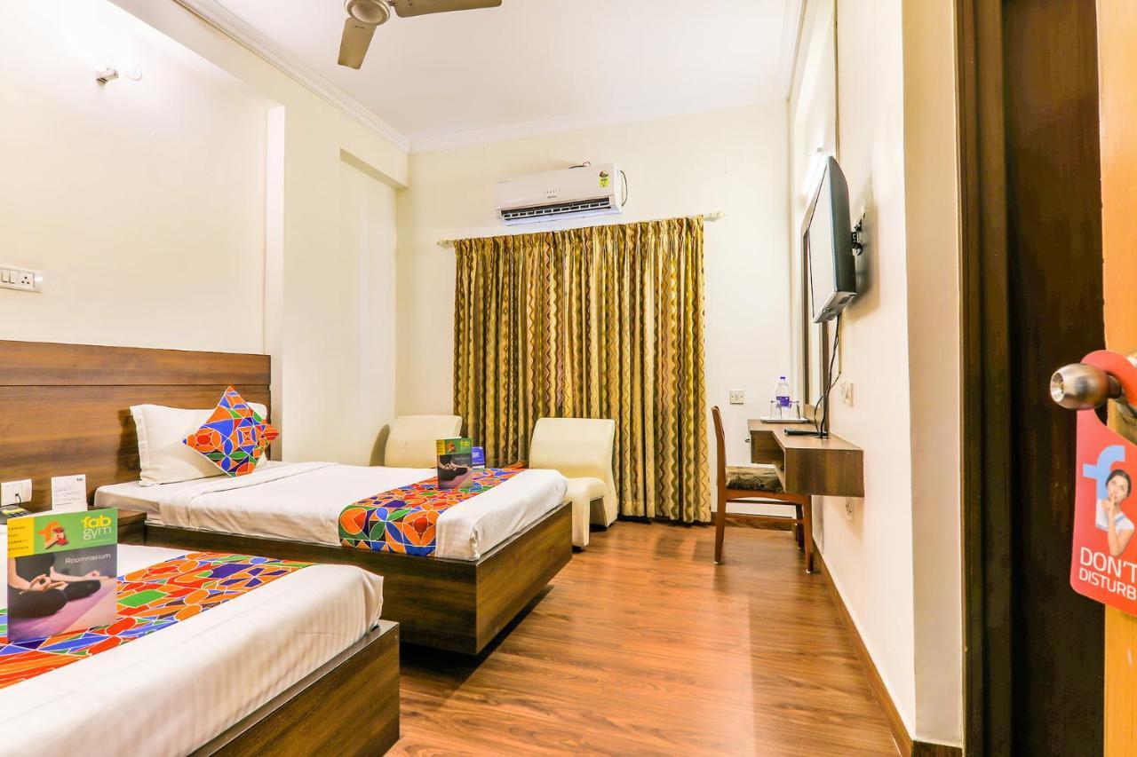 Fabhotel Royal Star Chennai Ngoại thất bức ảnh